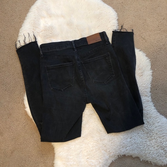 Madewell Distressed High Rise Black Skinny Jeans - Picture 6 of 10